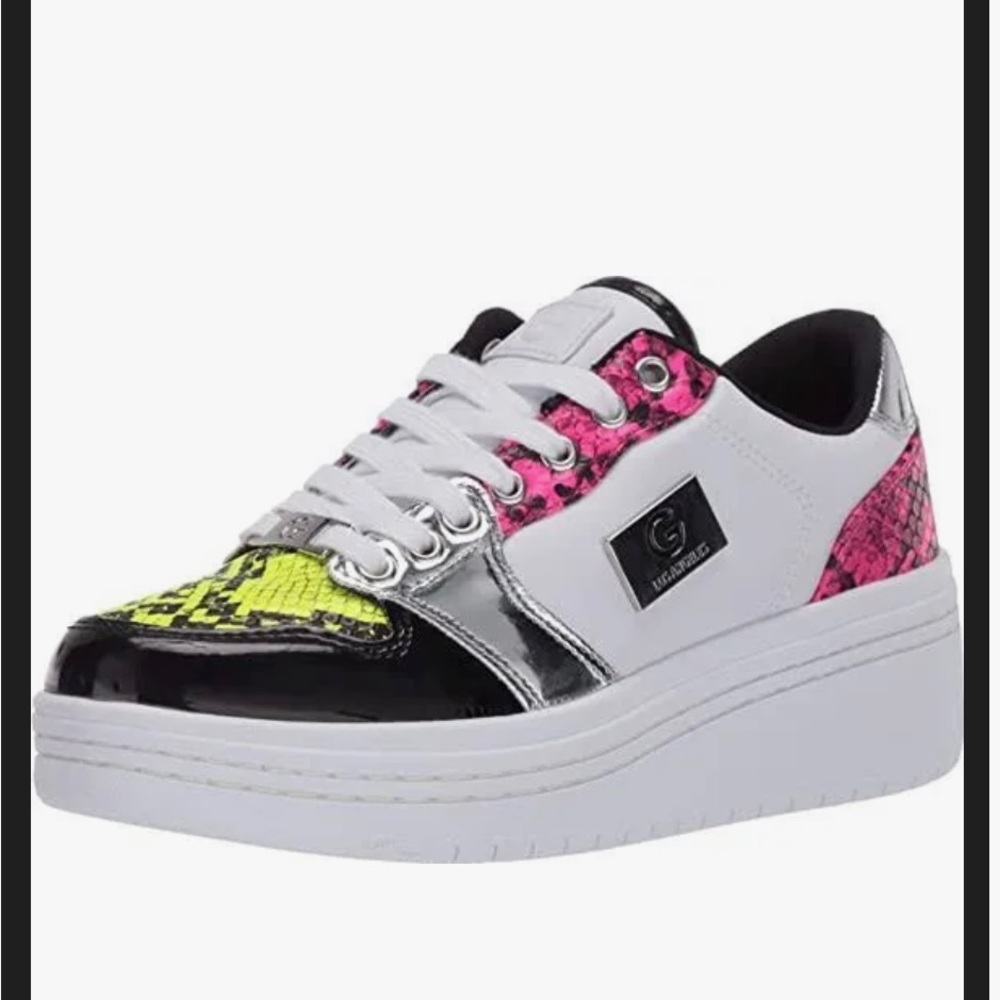 GBG GUESS  sneak print